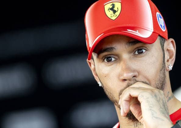 MELBOURNE - Lewis Hamilton (Ferrari) speaks to the press after the race at the Albert Park Circuit in the lead-up to the Australian Grand Prix. SANDER KONING ANP xVIxANPxSportx xxANPxIVx 552744652 originalFilename: 552744652.jpg