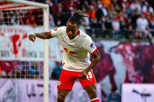 Yan Diomande RB Leipzig, 49 verargert, RB Leipzig vs FC Augsburg, Football, 1 Bundesliga, 25 Matchday, Season 2025 2026, 07 03 2026,¨ DFL REGULATIONS PROHIBIT ANY USE OF PHOTOGRAPHS AS IMAGE SEQUENCES AND OR QUASI VIDEO,¨ RB Leipzig vs FC Augsburg, Football, 1 Bundesliga, 25 Matchday, Season 2025 2026, 07 03 2026 Leipzig Copyright: xEibner-Pressefoto LauraxRoemerx EP_LRR