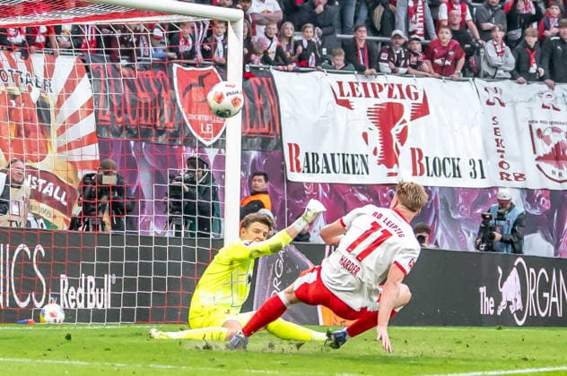 Leipzig, Germany 07 March 2026 1 Bundesliga 2025 2026 RB Leipzig vs FC Augsburg In the picture from left in duel goalkeeper Finn Dahmen FCA and Conrad Harder RB DFL regulations prohibit any use of photographs as image sequences and or quasi video Copyright: xFotostandx xNachtigallx