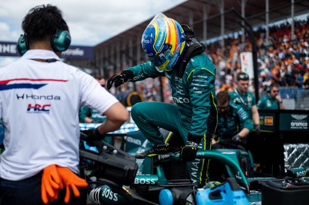 Fernando Alonso Aston Martin Aramco F1 Team, Spain, 14 on the grid, AUS, Formula 1 World Championship, Australian Grand Prix, Albert Park Circuit, Melbourne, Race, 2026 season, 08 03 2026 AUS, Formula 1 World Championship, Australian Grand Prix, Albert Park Circuit, Melbourne, Race, 2026 season, 08 03 2026 Melbourne Copyright: xEibner-Pressefoto Memmlerx EP_MMR
