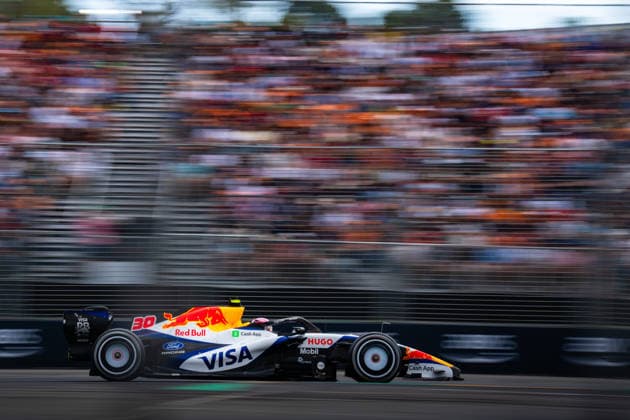 March 8, 2026, Melbourne, Victoria, Australia: (30) LIAM LAWSON - (NZL) - Visa Cash App Racing Bulls Formula One Team - VCARB 03 between turn 4 and 5 during the race on Sunday at the Formula 1 Qatar Airways Australian Grand Prix 2026. Melbourne Australia - ZUMAf186 20260308_zsp_f186_065 Copyright: xJamesxForresterx