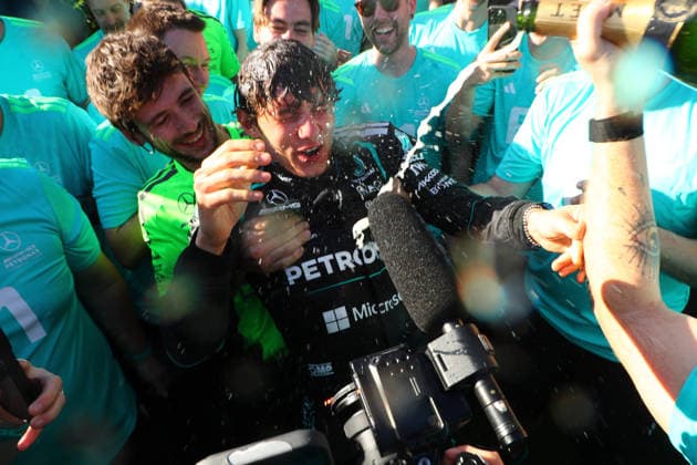 FORMULA 1 QATAR AIRWAYS AUSTRALIAN GRAND PRIX 2026 08 03 2026, Albert Park Circuit, Melbourne, FORMULA 1 QATAR AIRWAYS AUSTRALIAN GRAND PRIX 2026 ,in the picture Mercedes celebrates the double victory in Melbourne , winner George Russell GBR , Mercedes AMG Petronas Formula One Team, 2nd place for Andrea Kimi Antonelli ITA , Mercedes AMG Petronas Formula One Team nordphotoxGmbHx xBratic nph00250