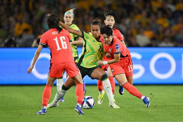 SOCCER ASIAN CUP AUSTRALIA SOUTH KOREA, Mary Fowler of Australia and Jeon Yugyeong of South Korea during the AFC Women™s Asian Cup Group A match between Australia and South Korea at Accor Stadium in Sydney, Sunday, March 8, 2026. ( NO ARCHIVING, EDITORIAL USE ONLY SYDNEY NEW SOUTH WALES AUSTRALIA  Copyright: xDEANxLEWINSx 20260308142564146183
