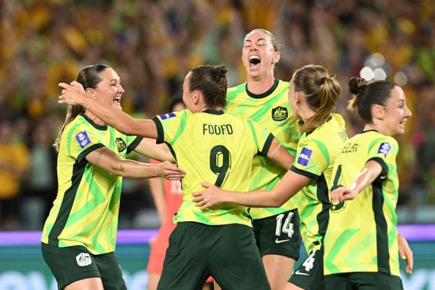 SOCCER ASIAN CUP AUSTRALIA SOUTH KOREA, Alanna Kennedy of Australia celebrates scoring the eqaliser goal with her team mates during the AFC Women™s Asian Cup Group A match between Australia and South Korea at Accor Stadium in Sydney, Sunday, March 8, 2026. ( NO ARCHIVING, EDITORIAL USE ONLY SYDNEY NEW SOUTH WALES AUSTRALIA  Copyright: xDEANxLEWINSx 20260308160118074291