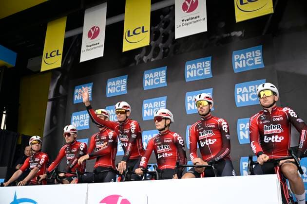 Paris Nice 2026 Stage 1 CARRIERES-SOUS-POISSY, FRANCE - MARCH 08 : Van Sintmaartensdijk Roel (NED) of Lotto - Intermarche and teammates during stage 1 of the 84th edition of Paris - Nice an UCI World Tour 2.UWT cycling road race stage for Men Elite of 171.2 km with start in Acheres and finish in Carrieres-sous-Poissy on March 8, 2026 in Carrieres-sous-Poissy, France, 08 03 2026 ( Motordriver Guy De Vuyst - Carrieres-sous-Poissy France  Copyright: xNicoxVereeckenx