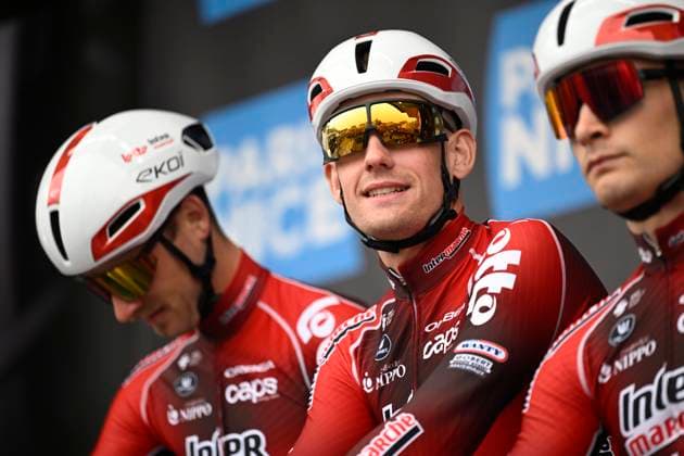 Paris Nice 2026 Stage 1 CARRIERES-SOUS-POISSY, FRANCE - MARCH 08 : Van Sintmaartensdijk Roel (NED) of Lotto - Intermarche during stage 1 of the 84th edition of Paris - Nice an UCI World Tour 2.UWT cycling road race stage for Men Elite of 171.2 km with start in Acheres and finish in Carrieres-sous-Poissy on March 8, 2026 in Carrieres-sous-Poissy, France, 08 03 2026 ( Motordriver Guy De Vuyst - Carrieres-sous-Poissy France  Copyright: xNicoxVereeckenx