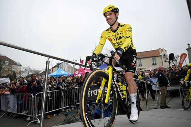 Paris Nice 2026 Stage 1 CARRIERES-SOUS-POISSY, FRANCE - MARCH 08 : Campenaerts Victor (BEL) of Team Visma I Lease a Bike during stage 1 of the 84th edition of Paris - Nice an UCI World Tour 2.UWT cycling road race stage for Men Elite of 171.2 km with start in Acheres and finish in Carrieres-sous-Poissy on March 8, 2026 in Carrieres-sous-Poissy, France, 08 03 2026 ( Motordriver Guy De Vuyst - Carrieres-sous-Poissy France  Copyright: xNicoxVereeckenx
