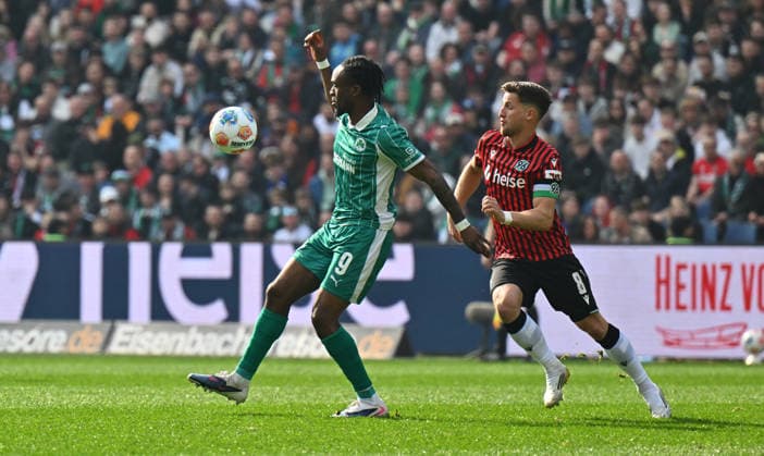 08 03 2026 Soccer Season 2025 2026 2 Soccer Bundesliga 25 Matchday Hannover 96 H96 SpVgg Greuther Fürth SGF Kleeblatt Sportfoto Zink xwoxzix DFL regulations prohibit any use of photographs as image sequences and or quasi video only for editorial use Noel Futkeu 9, SpVgg Greuther Fürth Enzo Leopold 8, Hannover 96 H96