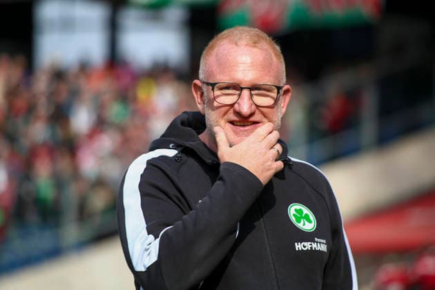 Germany Soccer 2 Bundesliga 2025 2026, 25 Matchday Hannover 96 vs SpVgg Greuther Fürth Heinz von Heiden Arena Stadion Hannover Portrait photo, portrait, single shot, portrait Heiko Vogel Coach SpVgg Greuther Fürth Hannover Copyright: xAymanxAlahmedx