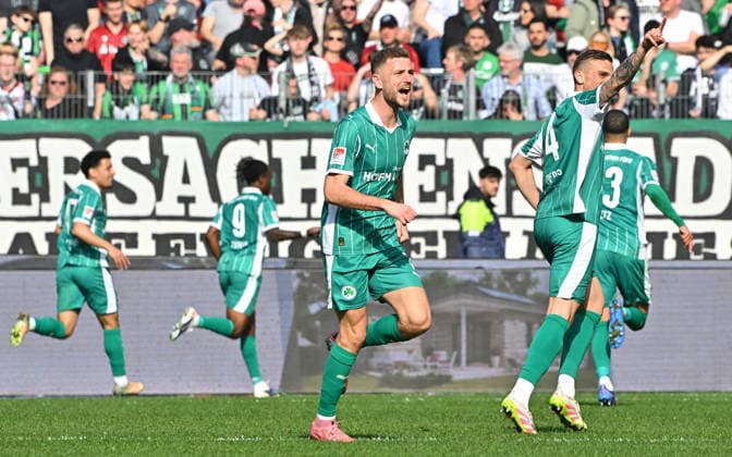 08 03 2026 Soccer Season 2025 2026 2 Soccer Bundesliga 25 Matchday Hannover 96 H96 SpVgg Greuther Fürth SGF Kleeblatt Sportfoto Zink MeZi xmexzix DFL regulations prohibit any use of photographs as image sequences and or quasi video only for editorial use Torjubel Jubel Freude nach Treffer Torschuß zum 0 1 durch Noel Futkeu 9, SpVgg Greuther Fürth Dennis Srbeny 7, SpVgg Greuther Fürth Philipp Ziereis 4, SpVgg Greuther Fürth