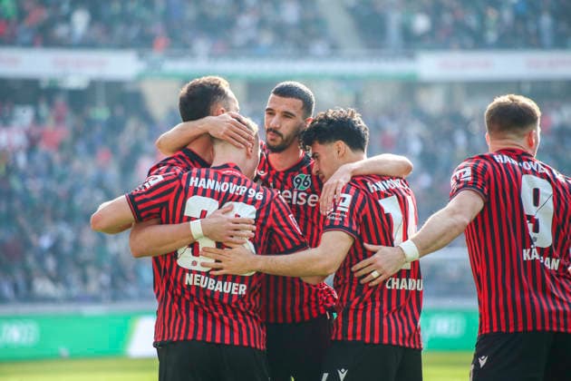 Germany Soccer 2 Bundesliga 2025 2026, 25 Matchday Hannover 96 vs SpVgg Greuther Fürth Heinz von Heiden Arena Stadion Hannover Goal and goal celebration for Maurice Neubauer Hannover 96, 33 Husseyn Chakroun Hannover 96, 14 Benjamin Källman Benjamin Kallman Hannover 96, 9 Virgil GhiÅ£Äƒ Virgil Ghita Hannover 96, 5 Waniss TaÃ¯bi Waniss Taibi Hannover 96, 26 Gesture, gesture, emotion Hannover Copyright: xAymanxAlahmedx