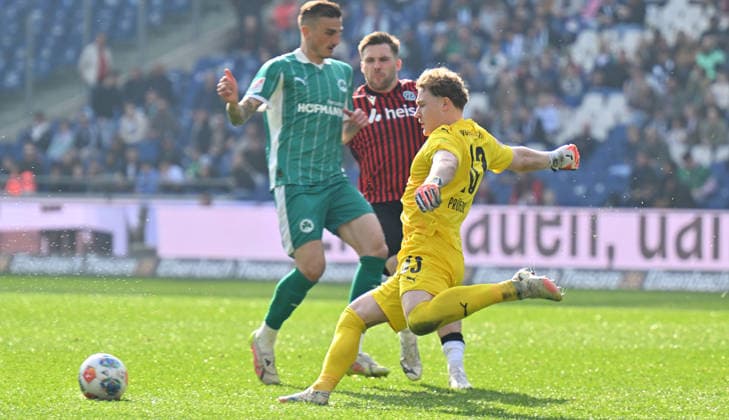 08 03 2026 Soccer Season 2025 2026 2 Soccer Bundesliga 25 Matchday Hannover 96 H96 SpVgg Greuther Fürth SGF Kleeblatt Sportfoto Zink xwoxzix DFL regulations prohibit any use of photographs as image sequences and or quasi video only for editorial use Silas Prüfrock 43, SpVgg Greuther Fürth