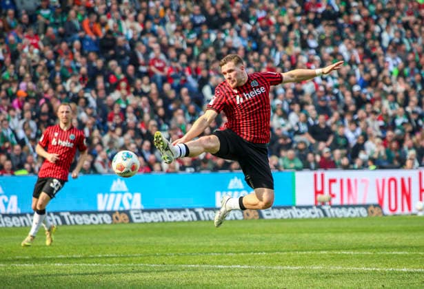 Germany Soccer 2 Bundesliga 2025 2026, 25 Matchday Hannover 96 vs SpVgg Greuther Fürth Heinz von Heiden Arena Stadion Hannover Benjamin Källman Benjamin Kallman Hannover 96, 9 Hannover Copyright: xAymanxAlahmedx