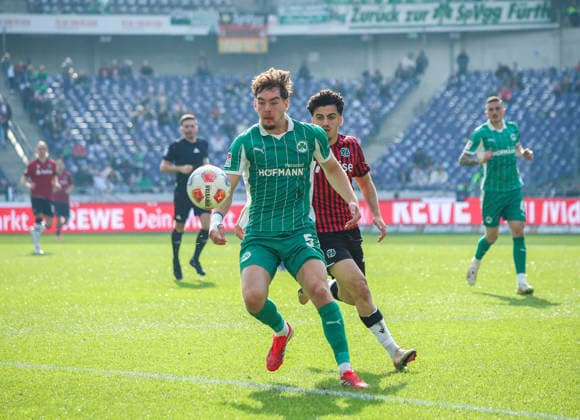 Germany Soccer 2 Bundesliga 2025 2026, 25 Matchday Hannover 96 vs SpVgg Greuther Fürth Heinz von Heiden Arena Stadion Hannover Reno Münz Reno Munz SpVgg Greuther Fürth, 5 Husseyn Chakroun Hannover 96, 14 Hannover Copyright: xAymanxAlahmedx