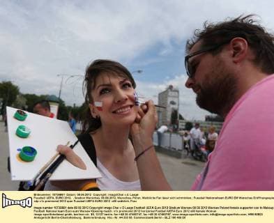Football, EURO 2012, Fan impressions of the first day of the European Championship