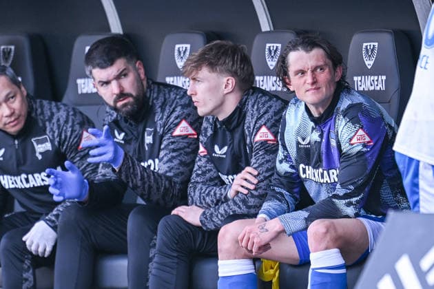 08 03 2026, Football, 2 Bundesliga, 25 Matchday Season 2025 2026, Preußen Münster Hertha BSC, Fabian Reese Hertha BSC annoyed on the substitutes bench xRHR PHOTO TKx Copyright: RHR-FOTOx RHR-FOTO TK
