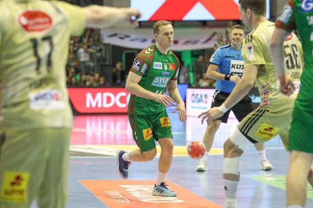 08 03 2026, xgox, Handball Daikin HBL SC Magdeburg TSV Hannover Burgdorf emspor, v l Omar Ingi Magnusson Magdeburg, 14 am Ball, plays the ball Magdeburg