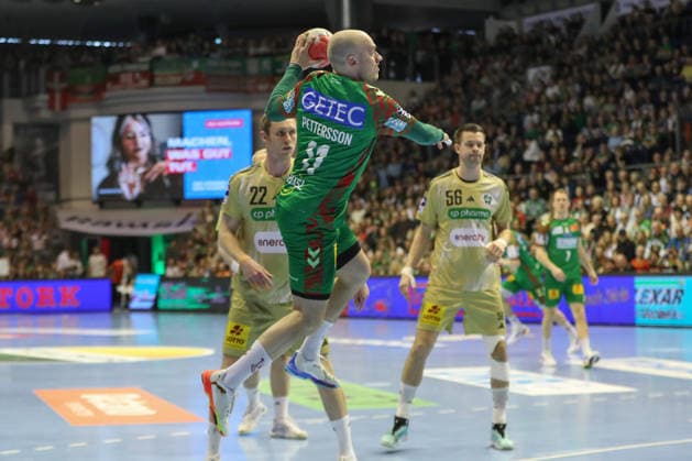 08 03 2026, xgox, Handball Daikin HBL SC Magdeburg TSV Hannover Burgdorf emspor, v l Daniel Pettersson Magdeburg, 11 wirft Tor, Torschuetze, erzielt Tor, Treffer, scores the goal Magdeburg
