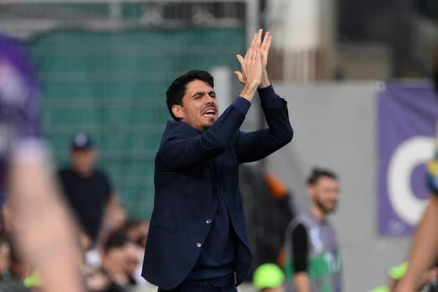 Parma s head coach Carlos Cuesta during the Serie A Enilive 2025 2026 match between Fiorentina and Parma - Serie A Enilive at Artemio Franchi Stadium - Soccer - Florence, Italy - Sunday March 8, 2026  Copyright: xFabrizioxCorradetti LaPressex