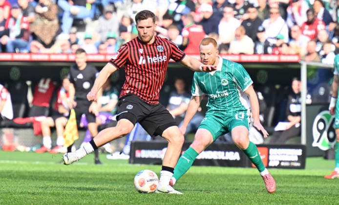 08 03 2026 Soccer Season 2025 2026 2 Soccer Bundesliga 25 Matchday Hannover 96 H96 SpVgg Greuther Fürth SGF Kleeblatt Sportfoto Zink xwoxzix DFL regulations prohibit any use of photographs as image sequences and or quasi video only for editorial use Benjamin Källman 9, Hannover 96 H96 Paul Will 13, SpVgg Greuther Fürth