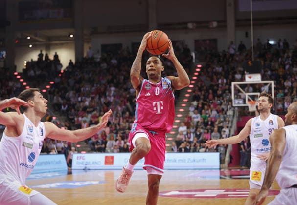 Jalen Finch Telekom Baskets Bonn vs SYNTAINICS MBC 23 Speiltag season 2025 26