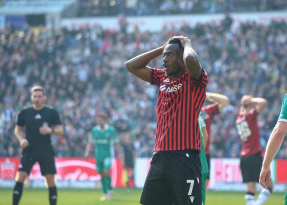 Germany Soccer 2 Bundesliga 2025 2026, 25 Matchday Hannover 96 vs SpVgg Greuther Fürth Heinz von Heiden Arena Stadion Hannover Gesture, Gesture, Emotion Mustapha Bundu Hannover 96, 7 Hannover Copyright: xAymanxAlahmedx