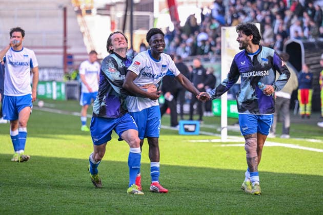 08 03 2026, Soccer, 2 Bundesliga, 25 Matchday Season 2025 2026, Preußen Münster Hertha BSC, Fabian Reese Hertha BSC celebrates Boris Mamuzah Lum Hertha BSC together with Kevin Sessa Hertha BSC xRHR PHOTO TKx Copyright: RHR-FOTOx RHR-FOTO TK