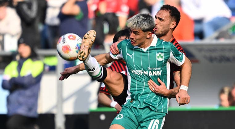 08 03 2026 Soccer Season 2025 2026 2 Soccer Bundesliga 25 Matchday Hannover 96 H96 SpVgg Greuther Fürth SGF Kleeblatt Sportfoto Zink xwoxzix DFL regulations prohibit any use of photographs as image sequences and or quasi video only for editorial use Aaron Keller 16, SpVgg Greuther Fürth Virgil Ghita 5, Hannover 96 H96