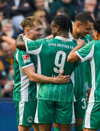08 03 2026 Soccer Season 2025 2026 2 Soccer Bundesliga 25 Matchday Hannover 96 H96 SpVgg Greuther Fürth SGF Kleeblatt Sportfoto Zink MeZi xmexzix DFL regulations prohibit any use of photographs as image sequences and or quasi video only for editorial use Torjubel Jubel Freude nach Treffer Torschuß zum 1 2 durch Jannik Dehm 23, SpVgg Greuther Fürth mit Noel Futkeu 9, SpVgg Greuther Fürth, rechts