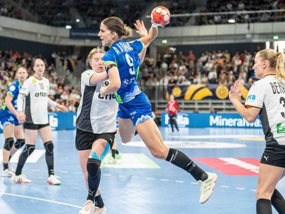 Ana Abina Slovenia, 09 in duel with Nina Engel Germany, 08 , Germany vs Slovenia, Handball, European Championship Qualification, Women, Season 2025 2026, 08 03 2026, Germany vs Slovenia, Handball, European Championship Qualification, Women, Season 2025 2026, 08 03 2026 Heidelberg Copyright: xEibner-Pressefoto MichaelxSchmidx EP_MST