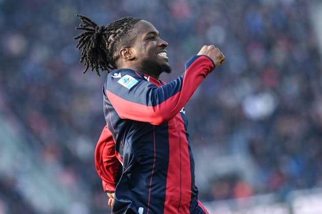 Rowe Jonathan (Bologna Fc) celebrating his goal during Bologna FC vs Hellas Verona FC, Italian soccer Serie A match in Bologna, Italy, March 08 2026  Copyright: xGianlucaxRicci IPAxSportx xipa-agency.netx xx IPA_72574042 IPA_Agency_IPA72574042