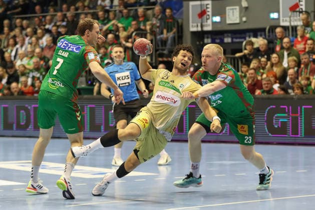 08 03 2026, xgox, Handball Daikin HBL SC Magdeburg TSV Hannover Burgdorf emspor, v l Sindre Aho Hannover, 27 throws goal, Torschuetze, scores goal, Treffer, scores the goal Magdeburg