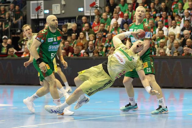 08 03 2026, xgox, Handball Daikin HBL SC Magdeburg TSV Hannover Burgdorf emspor, v l Justus Fischer Hannover, 54 throws goal, Torschuetze, scores goal, Treffer, scores the goal Magdeburg
