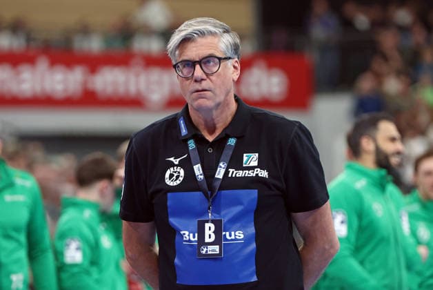 08 03 2026, xovx, Handball Daikin Handball Bundesliga, HSG Wetzlar MT Melsungen Coach Runar Sigtryggsson HSG Wetzlar Wetzlar Buderus Arena Hessen Germany EN