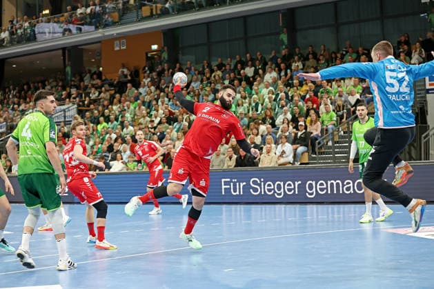 08 03 2026, xovx, Handball Daikin Handball Bundesliga, HSG Wetzlar MT Melsungen v l Filip Vistorop HSG Wetzlar , Timo Kastening MT Melsungen , Ruben Marchan MT Melsungen , Stefan Cavor HSG Wetzlar , Andreas Palicka HSG Wetzlar Wetzlar Buderus Arena Hessen Germany EN