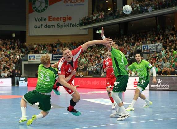 08 03 2026, xovx, Handball Daikin Handball Bundesliga, HSG Wetzlar MT Melsungen v l Georg Löwen HSG Wetzlar , Dainis Kristopans MT Melsungen , Filip Vistorop HSG Wetzlar , Stefan Cavor HSG Wetzlar Wetzlar Buderus Arena Hessen Germany EN