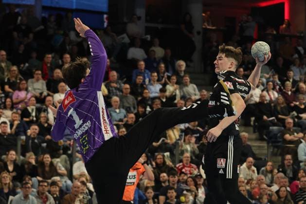 08 03 2026 Handball 1 Bundesliga DAIKIN HBL Season 2025 2026 24 Matchday HC Erlangen Metropolregion Nürnberg HCE GWD Minden DaMa xdaxmax Malte Semisch 1, GWD Minden Yannik Bialowas 7, HC Erlangen HCE