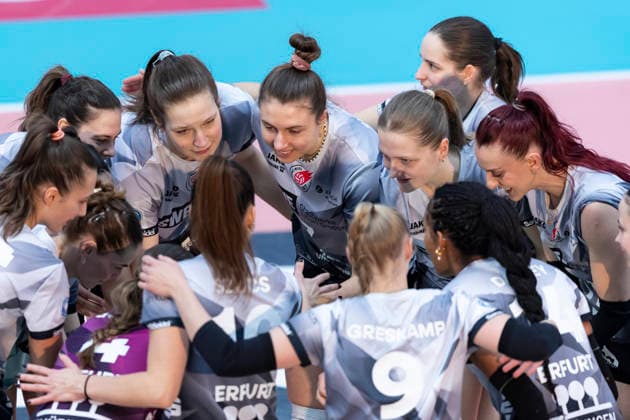 1 Volleyball Bundesliga Women Schwarz Weiss Erfurt vs Dresdner SC Erfurt 08 03 2026 Schwarz Weiss Erfurt 1 Volleyball Bundesliga Women Schwarz Weiss Erfurt vs Dresdner SC Riethsporthalle Erfurt 08 03 2026 Copyright: xBEAUTIFULxSPORTS Duehringx