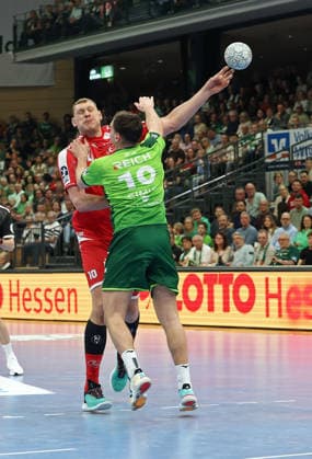 08 03 2026, xovx, Handball Daikin Handball Bundesliga, HSG Wetzlar MT Melsungen v l Dainis Kristopans MT Melsungen , Josip Simic HSG Wetzlar Wetzlar Buderus Arena Hessen Germany EN