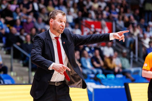 easycredit BBL, Frankfurt Skyliners BMA365 Bamberg Baskets, 08 03 2026 Head coach Anton Gavel BMA365 Bamberg Baskets on the sideline gesticulating wildly Game of the easycredit BBL Frankfurt Skyliners BMA365 Bamberg Baskets on matchday 23 of the 25 26 season in the Süwag Energie ARENA on 08 03 2026 Copyright: xBEAUTIFULxSPORTS Hahnex