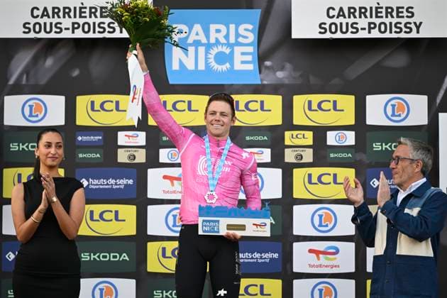 Paris Nice 2026 Stage 1 CARRIERES-SOUS-POISSY, FRANCE - MARCH 08 : Lamperti Luke (USA) of EF Education - Easypost pictured during the podium ceremony of stage 1 of the 84th edition of Paris - Nice an UCI World Tour 2.UWT cycling road race stage for Men Elite of 171.2 km with start in Acheres and finish in Carrieres-sous-Poissy on March 8, 2026 in Carrieres-sous-Poissy, France, 08 03 2026 ( Motordriver Guy De Vuyst - Carrieres-sous-Poissy France  Copyright: xNicoxVereeckenx