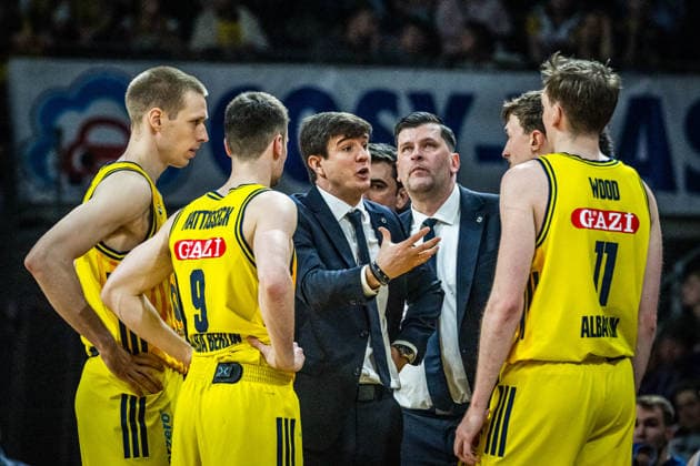 Basketball Berlin 08 03 2026 Season 2025 2026 EasyCredit BBL 1 Bundesliga Men, Men Alba Berlin Fitness First Würzburg Baskets Pedro Calles Alba Berlin, Coach