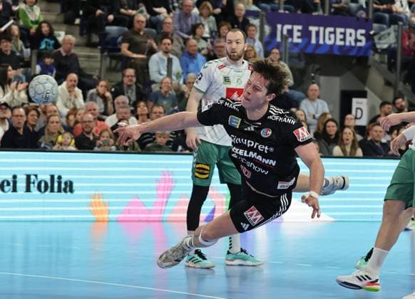 08 03 2026 Handball 1 Bundesliga DAIKIN HBL Season 2025 2026 24 Matchday HC Erlangen Metropolregion Nürnberg HCE GWD Minden DaMa xdaxmax Florian Scheerer 10, HC Erlangen HCE