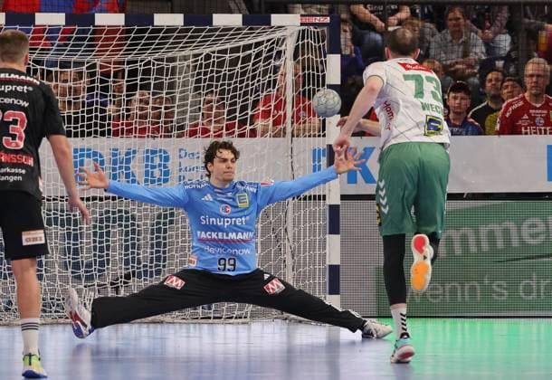 08 03 2026 Handball 1 Bundesliga DAIKIN HBL Season 2025 2026 24 Matchday HC Erlangen Metropolregion Nürnberg HCE GWD Minden DaMa xdaxmax Tin Herceg 99, HC Erlangen HCE Alexander Weck 73, GWD Minden