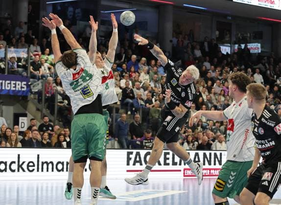08 03 2026 Handball 1 Bundesliga DAIKIN HBL Season 2025 2026 24 Matchday HC Erlangen Metropolregion Nürnberg HCE GWD Minden DaMa xdaxmax Marek Nissen 6, HC Erlangen HCE