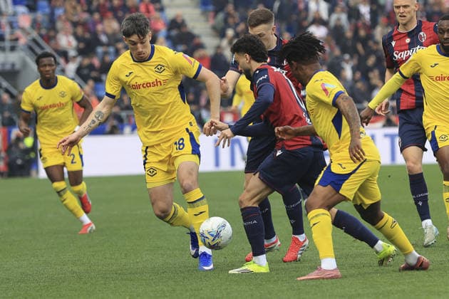 CALCIO - Serie A - Bologna FC vs Hellas Verona FC Joao Mario of Bologna FC competes for the ball with Kieron Bowie of Hellas Verona FC and Gift Orban of Hellas Verona FC during Bologna FC vs Hellas Verona, 28Â° Serie A Enilive 2025-26 game at Renato Dall Ara stadium in Bologna (BO), Italy, on March 08, 2026. Bologna Italy  Copyright: xIPAxSport ABACAx