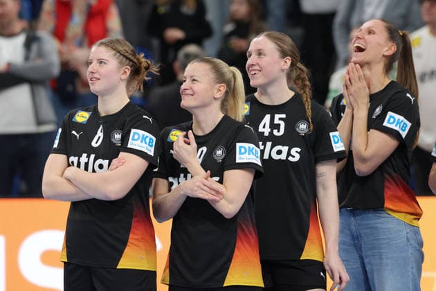 Germany Slovenia, European Womens Handball Championship Qualifier Nina Engel Germany, 8 , Antje Döll Germany, 29 , Jolina Huhnstock Germany, 45 and Xenia Smits Germany, 11 watch scenes from the past European Womens Handball Championship Qualifier between Germany and Slovenia on March 8 at SNP dome Heidelberg , Heidelberg Baden Württemberg Germany SNP dome
