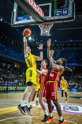 Basketball Berlin 08 03 2026 Season 2025 2026 EasyCredit BBL 1 Bundesliga Men, Men Alba Berlin Fitness First Würzburg Baskets Justin Bean Alba Berlin, No 34 Charles Thompson Würzburg, No 32
