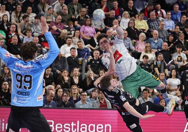 08 03 2026 Handball 1 Bundesliga DAIKIN HBL Season 2025 2026 24 Matchday HC Erlangen Metropolregion Nürnberg HCE GWD Minden DaMa xdaxmax Tin Herceg 99, HC Erlangen HCE Philipp Vorlicek 22, GWD Minden Yannik Bialowas 7, HC Erlangen HCE