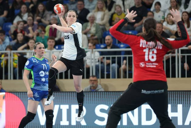 Germany Slovenia, European Womens Handball Championship Qualifier Alexia Hauf Germany, 31 vs Maja Vojnovic Slovenia, 16 European Womens Handball Championship Qualifier between Germany and Slovenia on March 8 at SNP dome Heidelberg , Heidelberg Baden Württemberg Germany SNP dome